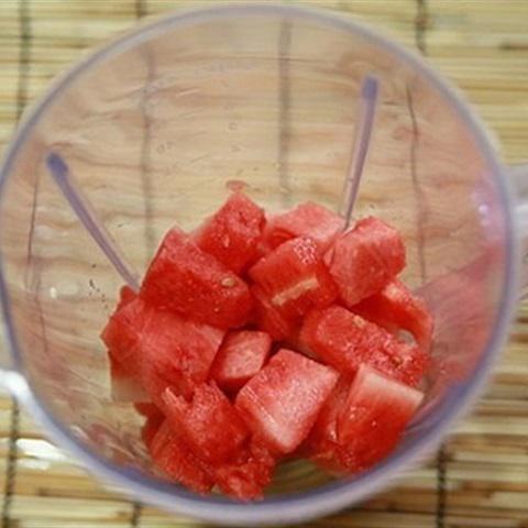 Cách làm kem que dưa hấu