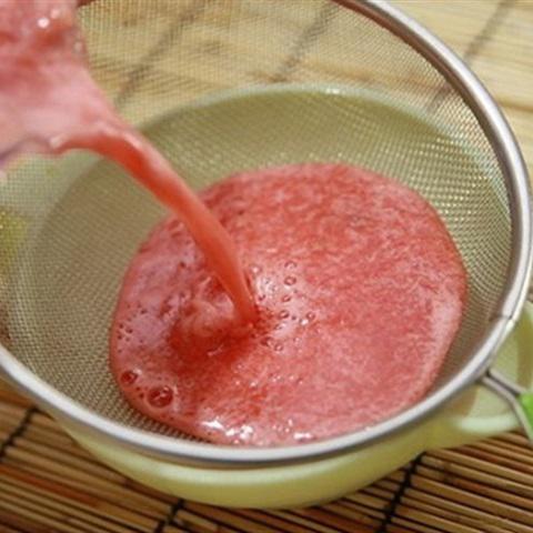 Cách làm kem que dưa hấu