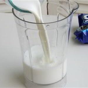 Cách làm kem que oreo