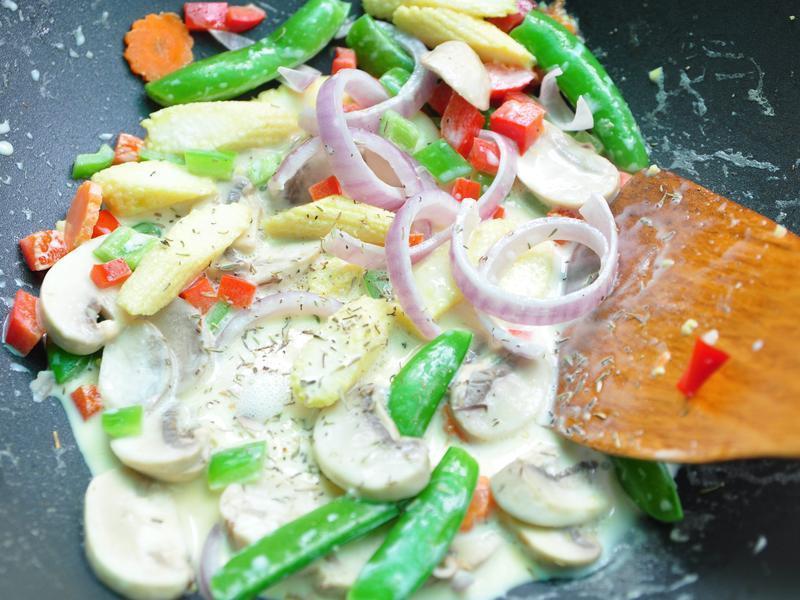 Kem sữa bơ tươi béo ngậy cho ngày hè nóng nực