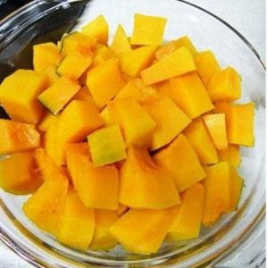 Cách làm kem sữa chua bí đỏ