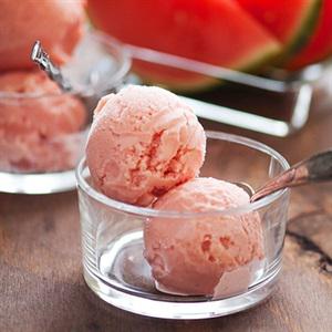 Cách làm kem sữa chua dưa hấu