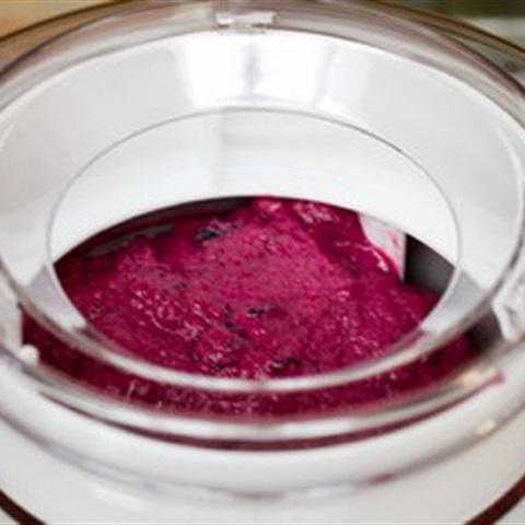 Cách làm kem sữa chua việt quất