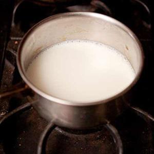 Cách làm kem sữa trà xanh