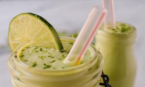 Kem táo xanh quả mâm xôi ít béo cho người ăn kiêng