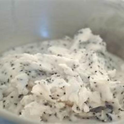 Cách làm kem thanh long