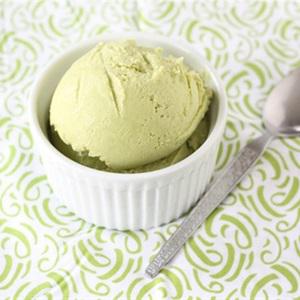 Cách làm kem trái bơ