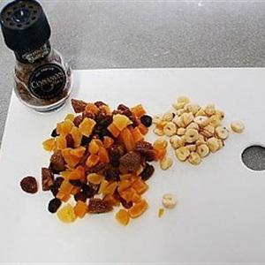 Cách làm kem trái cây khô từ gạo