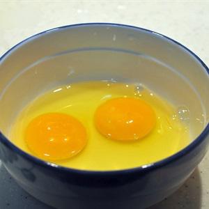 Cách làm kem trứng vị cam