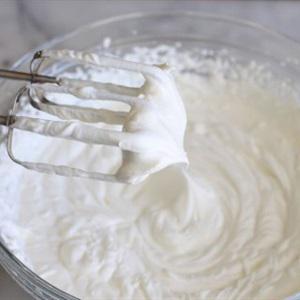 Cách làm kem vani mịn dẻo