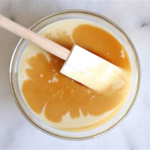 Cách làm kem vani mịn dẻo