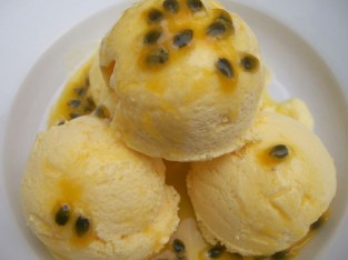 Kem vani sốt chanh dây