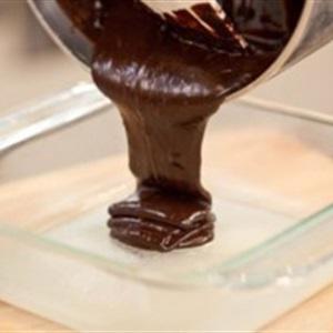 Cách làm kẹo brigadeiro