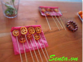 Kẹo củ sen xiên que