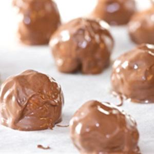 Cách làm kẹo đậu phộng chiên giòn