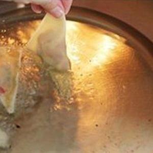 Cách làm kẹo đậu phộng chiên giòn