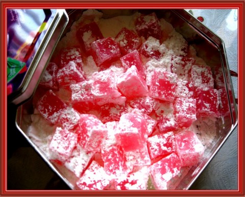 Kẹo dẻo hương vị lạ ngày Tết