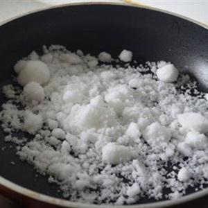 Cách làm kẹo mè đen