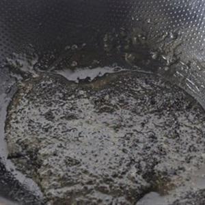 Cách làm kẹo mè đen