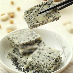 Cách làm kẹo mè đen