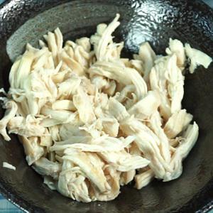 Cách làm khô gà xé cay