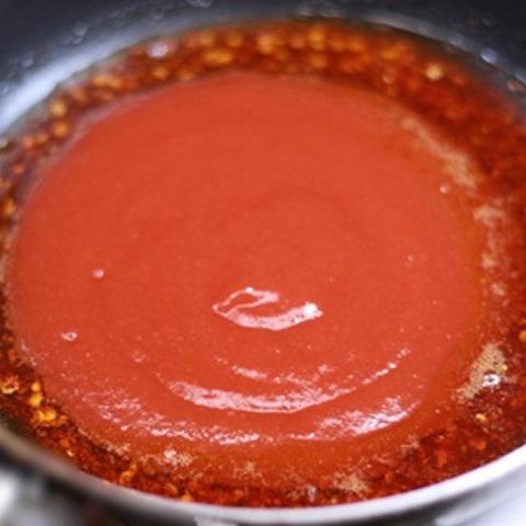 Cách làm khô mực ngào tương ớt