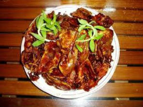 Khô mực rim chua cay