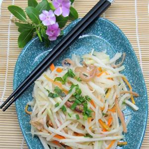 Cách làm khô mực xào su hào