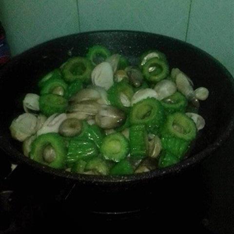 Cách làm khổ qua kho nước tương