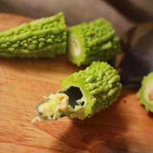 Cách làm khổ qua nhồi thịt