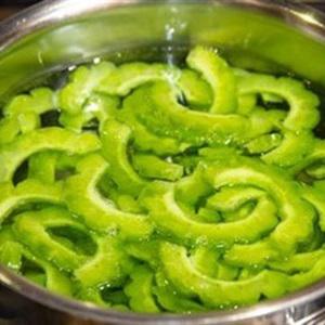 Cách làm khổ qua trộn đậu hũ