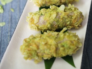 Khoai bọc cốm chiên