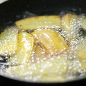 Cách làm khoai lang chiên phồng