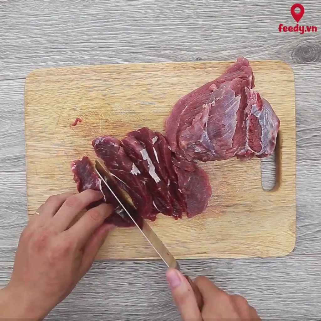 Khoai lang hầm đậu đen ngọt thơm khó cưỡng