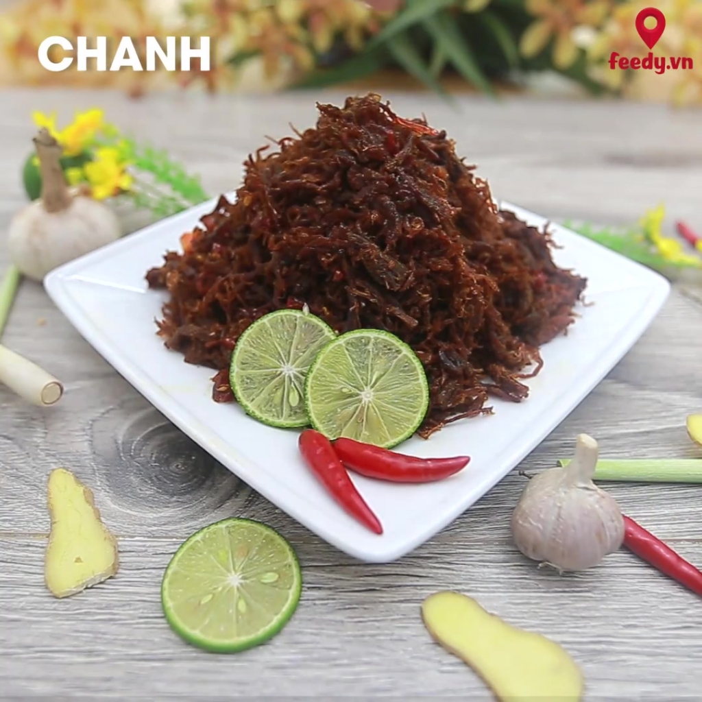 Khoai lang hầm đậu đen ngọt thơm khó cưỡng