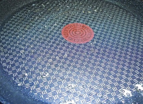 Khoai lang lắc phô mai thơm bùi, ăn vặt cực vui