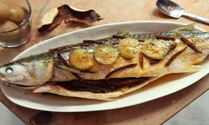 Khoai lang lắc xí muội, món ăn vặt mới lạ đốn tim giới trẻ