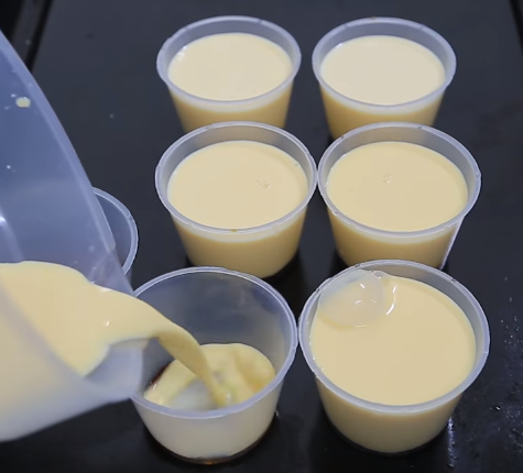 Khoai lang nướng nhồi đậu đen độc lạ, thơm ngon đến tận miếng cuối cùng