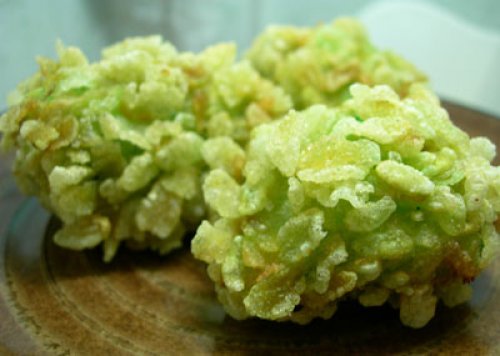 Khoai môn chiên cốm