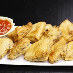 Cách làm khoai môn kẹp thịt chiên giòn