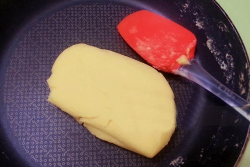 Khoai môn lệ phố tự làm ngon hơn ngoài hàng