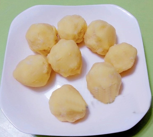 Khoai môn lệ phố tự làm ngon hơn ngoài hàng