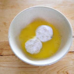 Cách làm khoai tây bọc phô mai chiên giòn