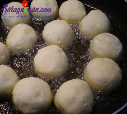 Khoai tây bọc thịt chiên giòn tan