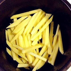 Cách làm khoai tây chiên giòn rụm