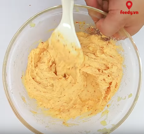 Khoai tây chiên muối tiêu đậm đà, vàng ruộm, ngon khó chối từ