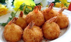 Khoai tây chiên muối tiêu đậm đà, vàng ruộm, ngon khó chối từ