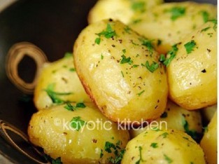 Khoai tây đút lò thơm nức