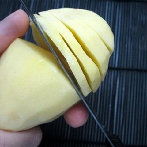 Cách làm khoai tây lốc xoáy