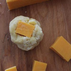 Cách làm khoai tây nhân phô mai